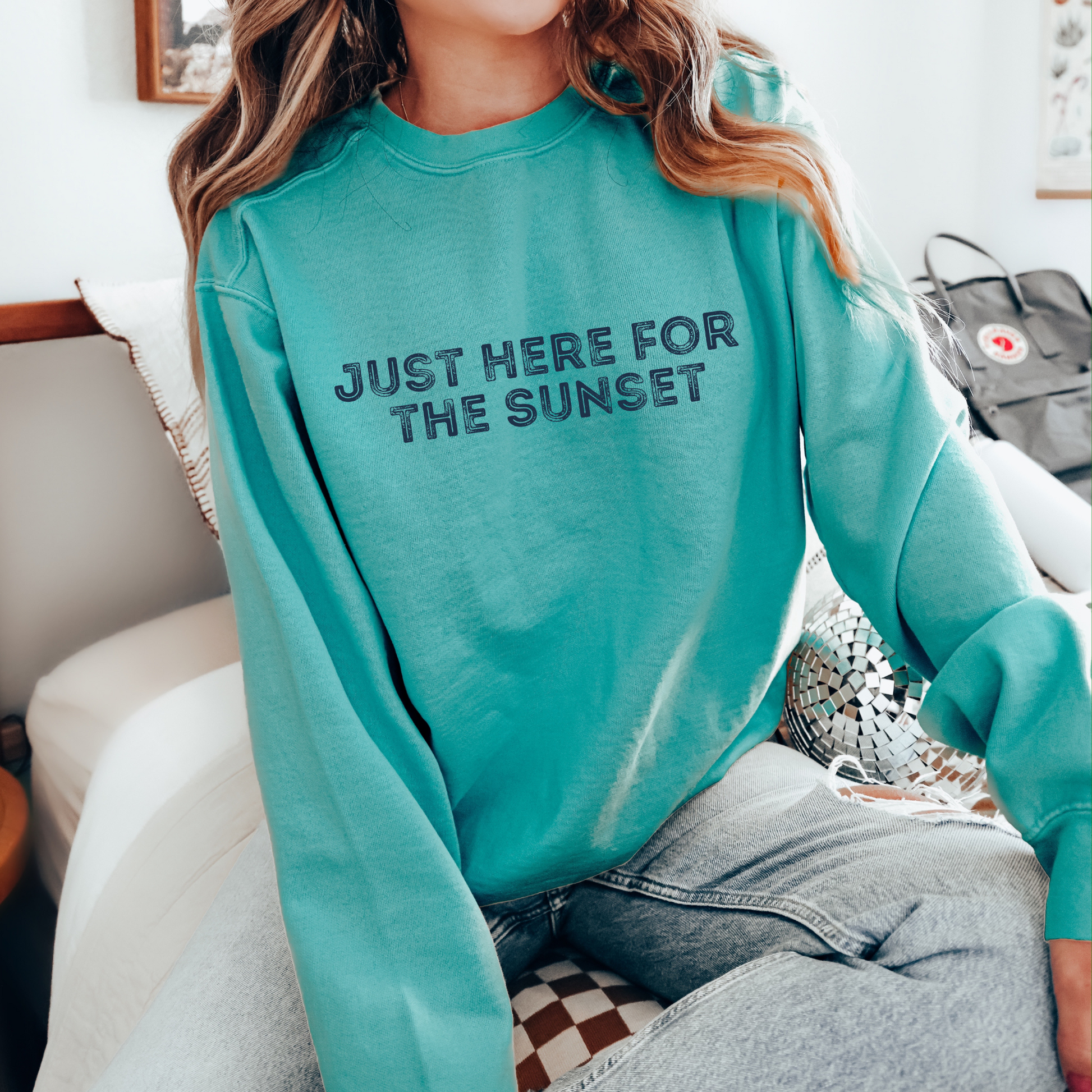 Chalky Mint Comfort Color sweatshirt- Just here for the Sunset. 