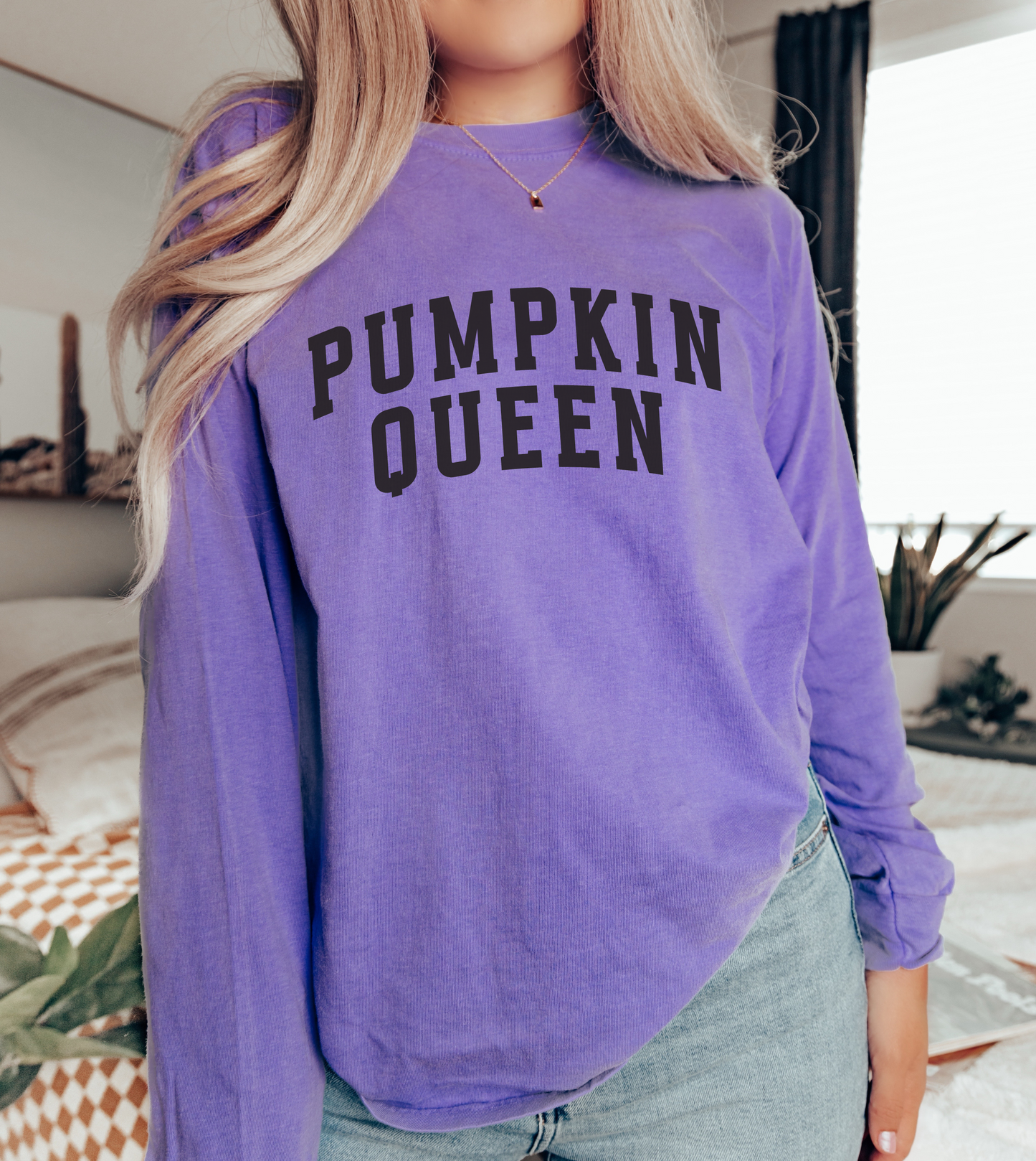 Pumpkin Queen- Comfort Colors Long Sleeve Graphic Tee